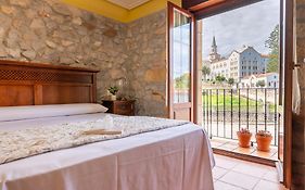 Apartamentos El Cruce de Moratón